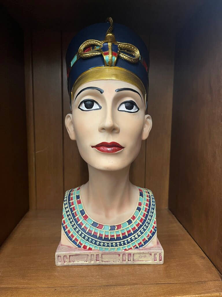 LARGE QUEEN NEFERTITI BUST