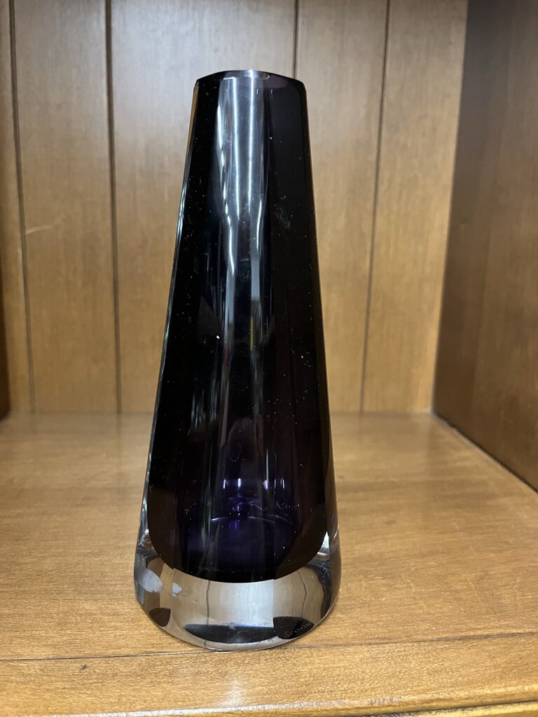 Block Purple Vase