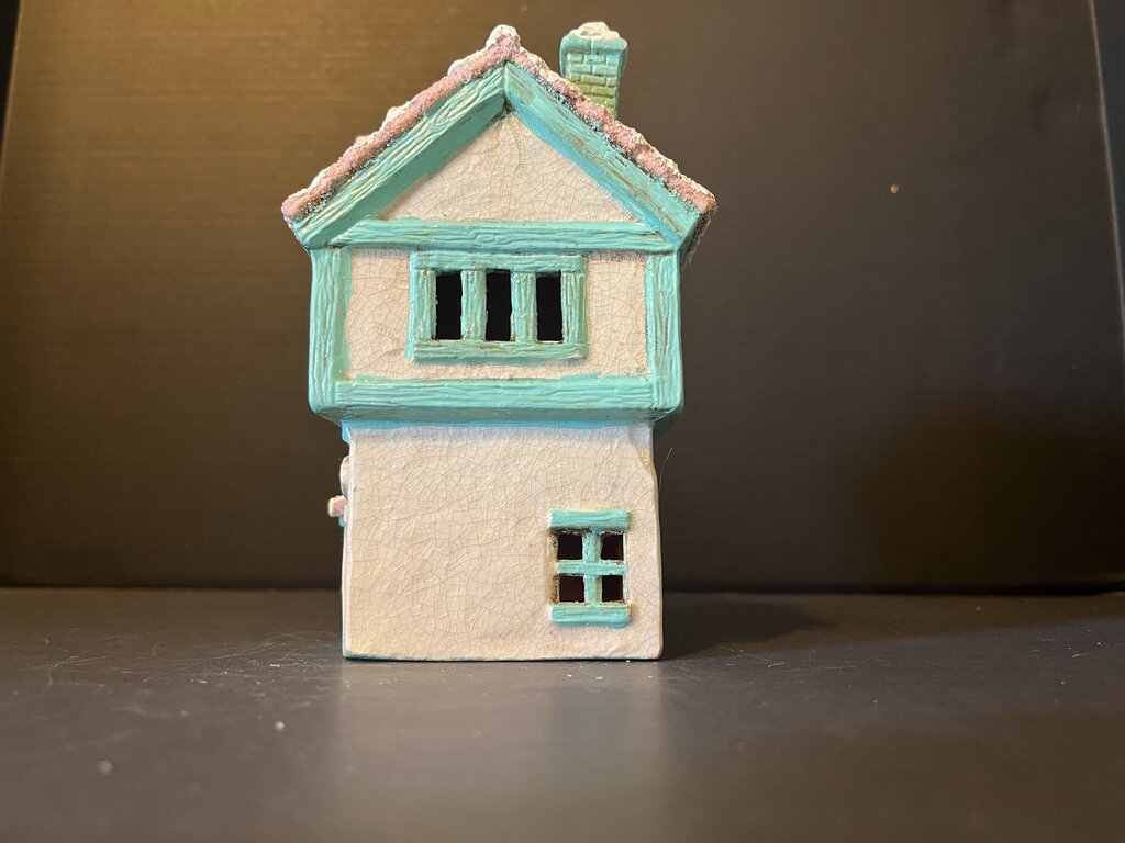 Miniature Cottage Figurine