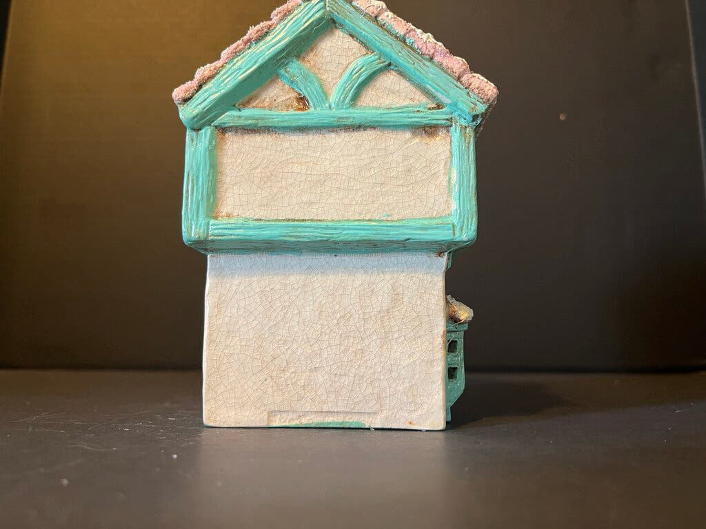 Miniature Cottage Figurine