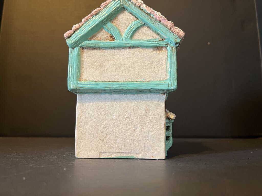 Miniature Cottage Figurine