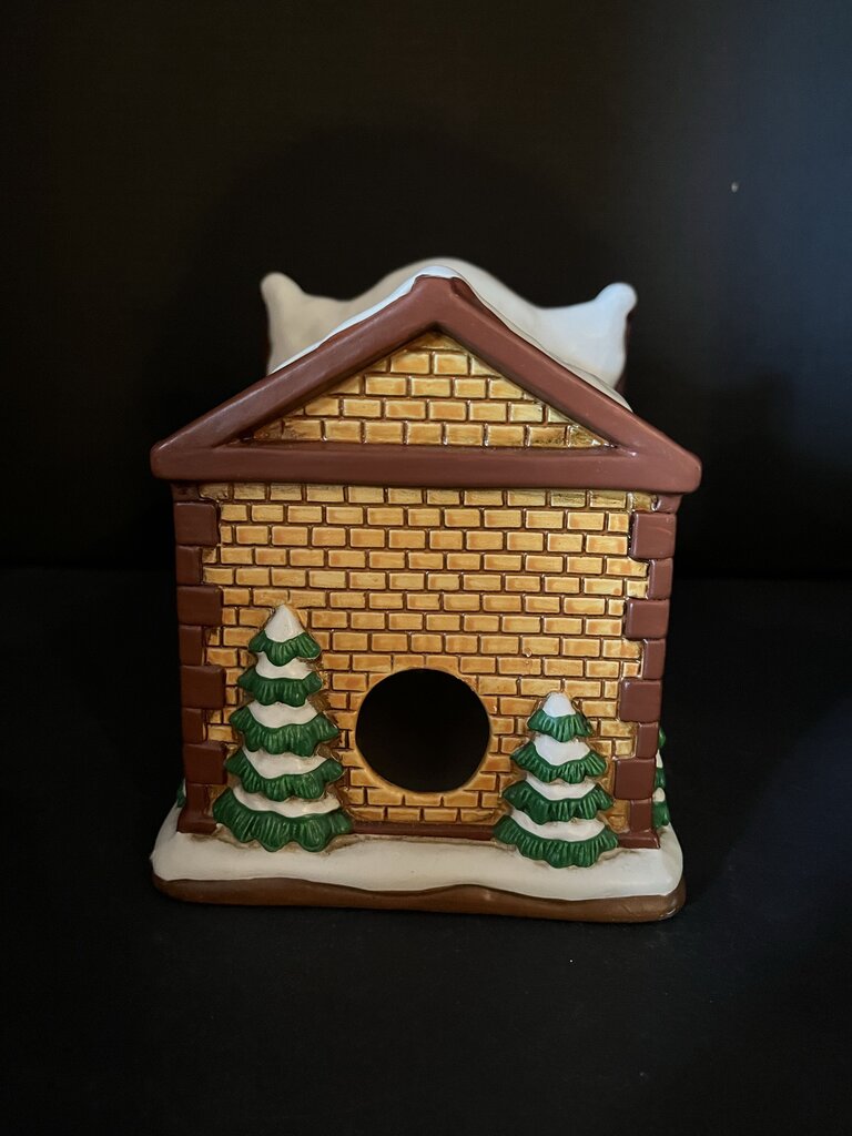 Christmas Photography Store Figurine