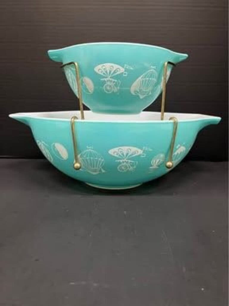 Pyrex Balloons Chip & Dip Set