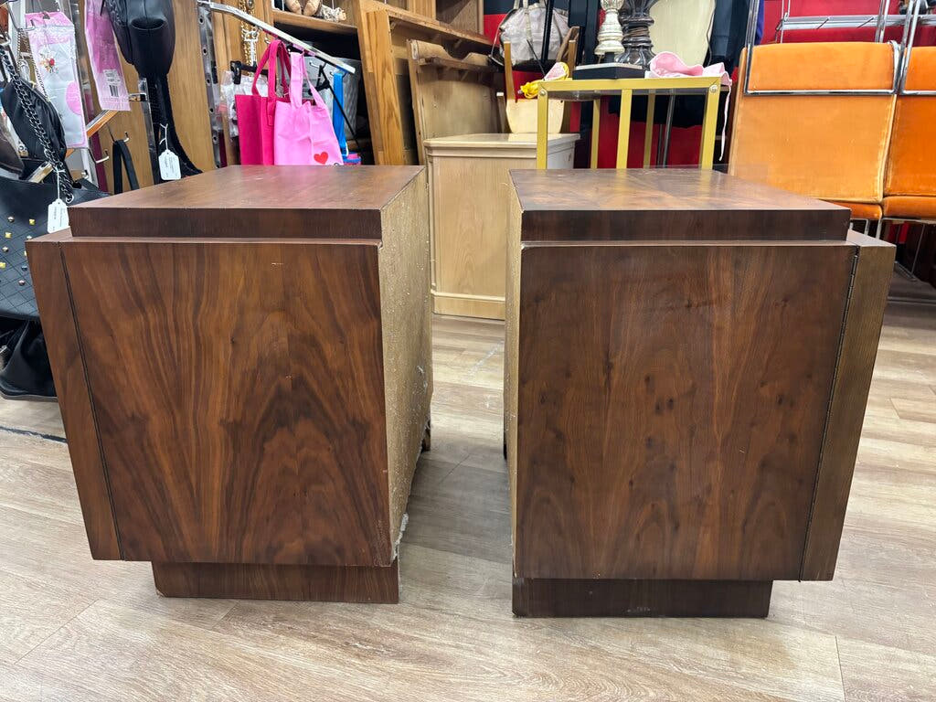 Pair Tobago Nightstands