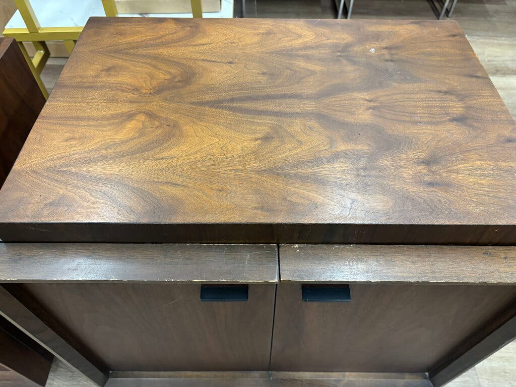 Pair Tobago Nightstands