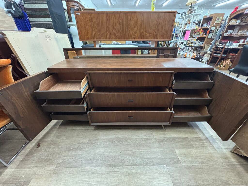 Paul Evans/ Laszlo Dresser w/ Mirror